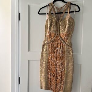 Gorgeous dress in beautiful color